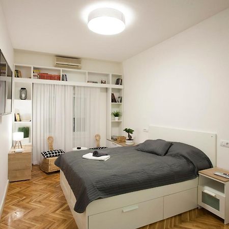 Studio 10 Belgrado Buitenkant foto
