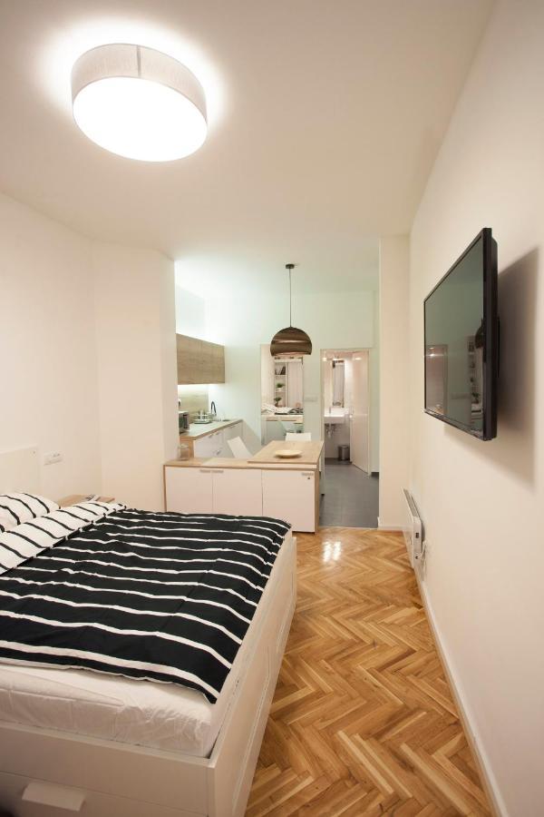 Studio 10 Belgrado Buitenkant foto